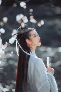 领证半年不亲近，八零糙汉破防了