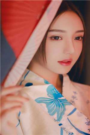 明月迢迢，往事昭昭