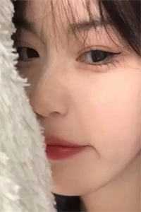 人鱼产子那天，顾总送我上拍卖行