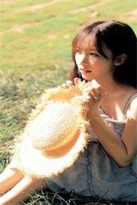 被剖去蛇胆后，女儿被做成药酒